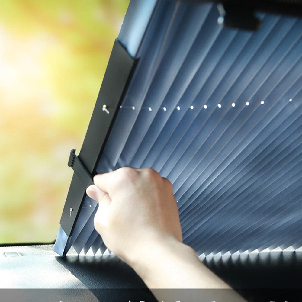 Parasolar retractabil tip jaluzea